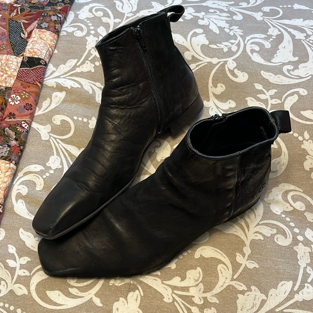 Fluevog size 11